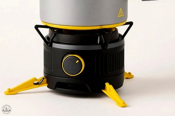Cork-lined G-1000 Eco Lite sleeve on the hot Lite Plus pot
