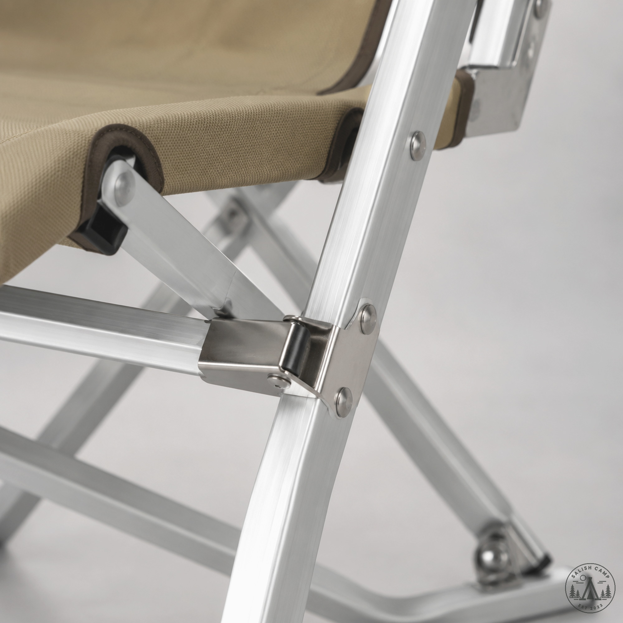 Snow Peak Low Chair 30 frame joint detail