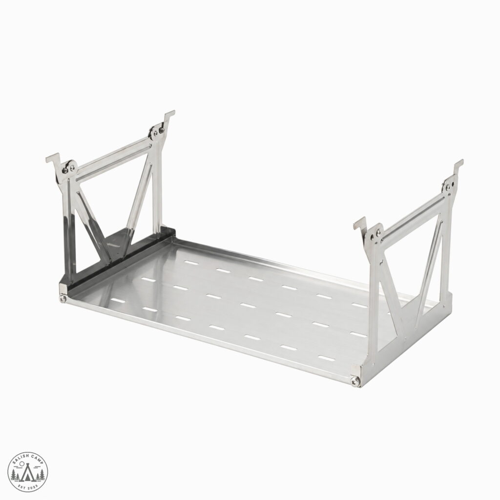 Snow Peak Shallow IGT Hanging Shelf Review: Useful Storage With a 2.5 kg Catch