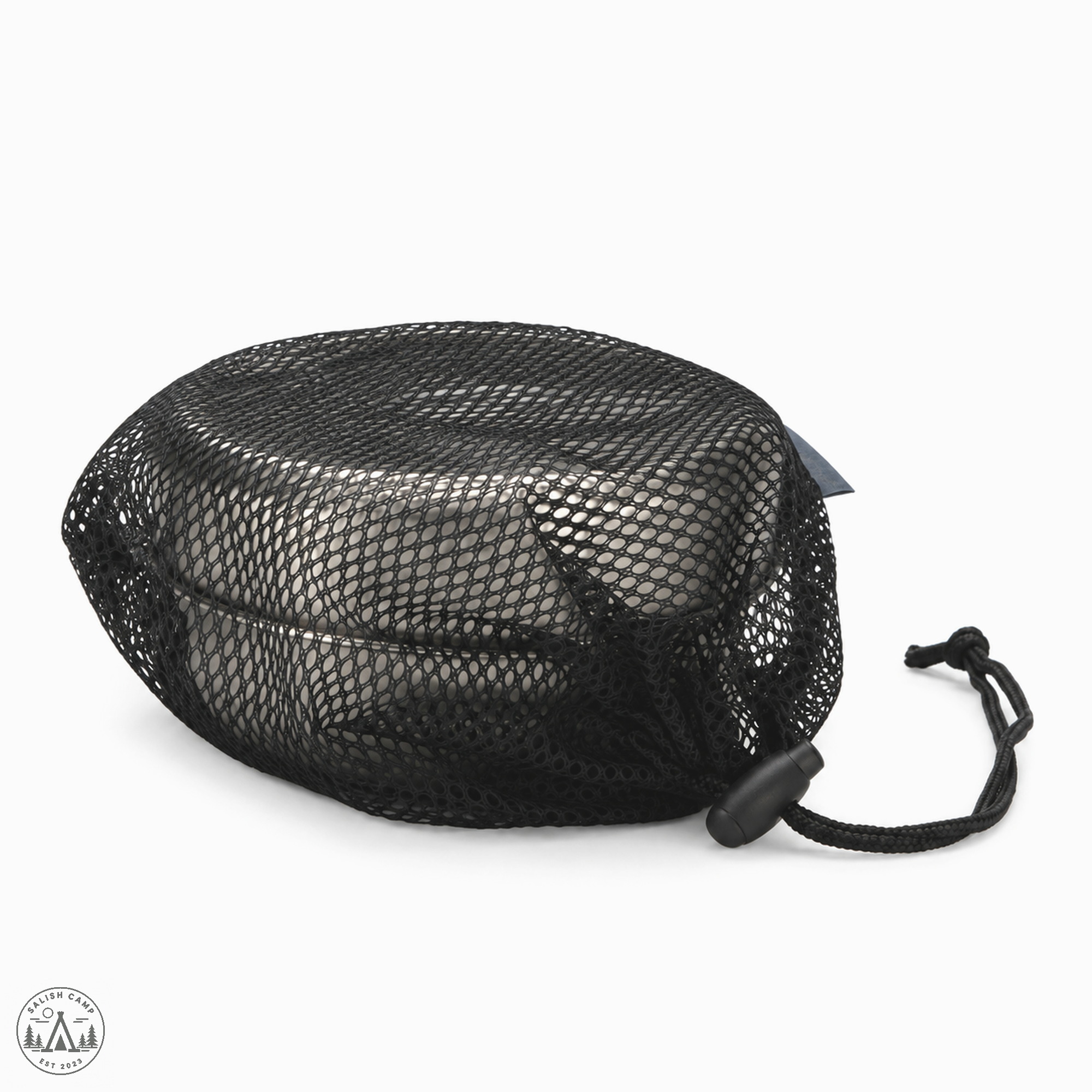 STW-001T nested inside the included black mesh drawcord bag